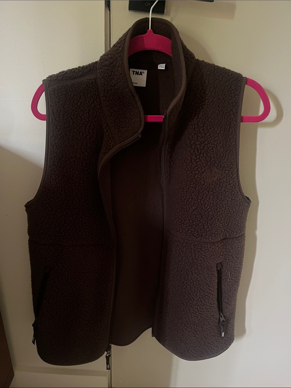 TNA polar tech vest